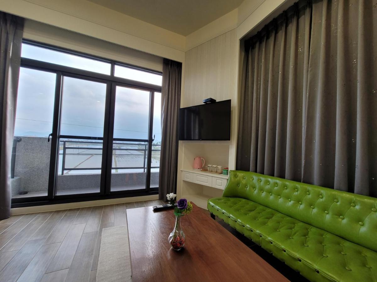 渡小夜電梯民宿 Yilannight B&B Wujie Exterior foto